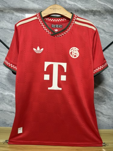 Player Version 2025-26  Bayern Jersey Trikots