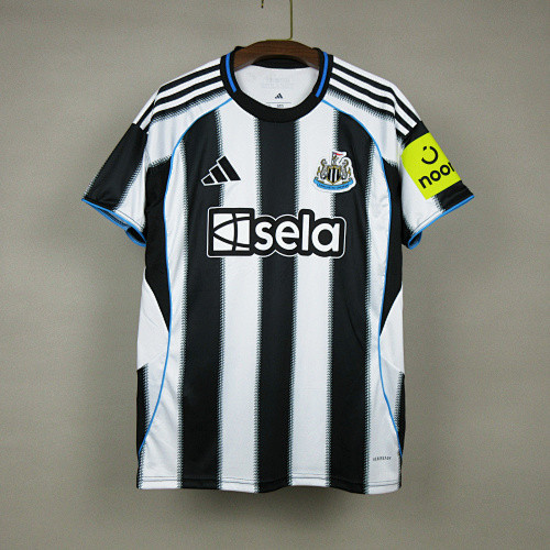 25-26 Newcastle Home Football Shirt