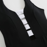 V-Neck Black and White Patchwork Color swimmingSuit Simple and Elegant One-Piece Swimsuit