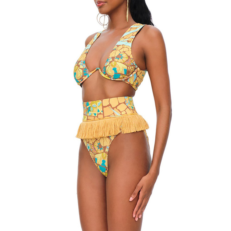 Sexy Tight Backless Printed One-Piece SwimsuitThree-Piece Beach Vacation Shawl with Ruffled EdgesSwimsuit