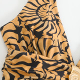 Women's One-Piece Deep V Tight-Fitting Swimsuit Fashionable and Individualized Backless PrintedSwimsuit