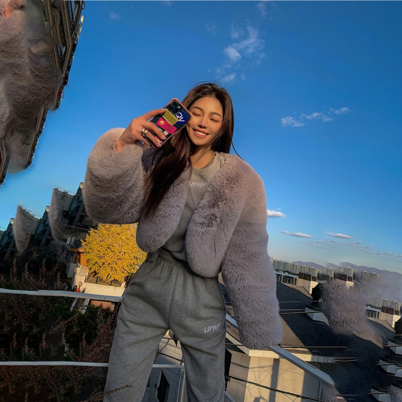 Short-sleeved loose artificial fur winter coat women's casual fashionable warm outdoor coat