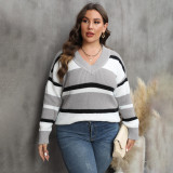 Big size V-neck pullover sweater color-blocked trendy sweater relaxed and casual sweater