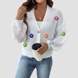 Hand-knitted flower-patterned patchwork sweater casual and fashionable sweater short button-up cardigan sweater