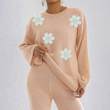 Three-dimensional embroidered beaded flower patchwork sweater fall/winter casual loose-fitting sweater long-sleeved round-neck pullover sweater