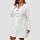 V-neck twisted machine-knitted sweater casual and fashionable sweater solid-color strawberry-buttoned three-dimensional decorative sweater