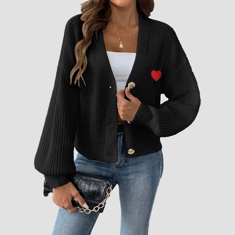 Woven buttoned sweater casual and fashionable sweater short-style heart-shaped sweater