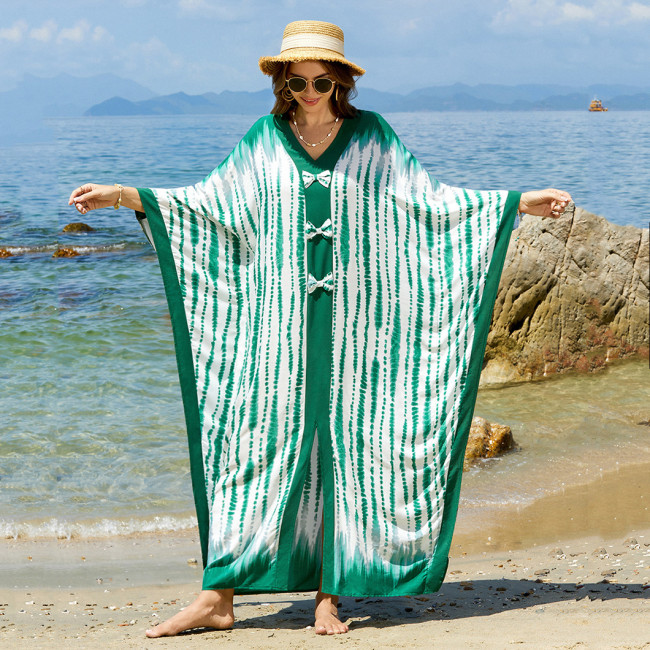 Fashionable loose beach cover-ups sun-protective printed cover-ups, long beach vacation cover-ups