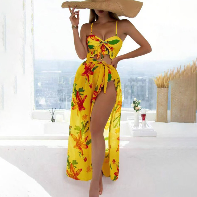 Sexy two-piece printed swimsuit fashionable three-piece bikini swimsuit summer beach resort swimsuit