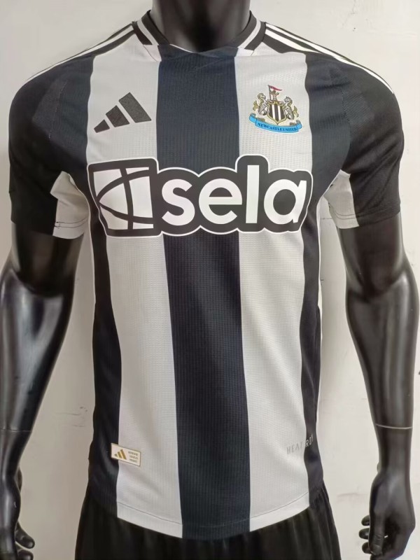 24-25 Newcastle Home Player Version Soccer Jersey