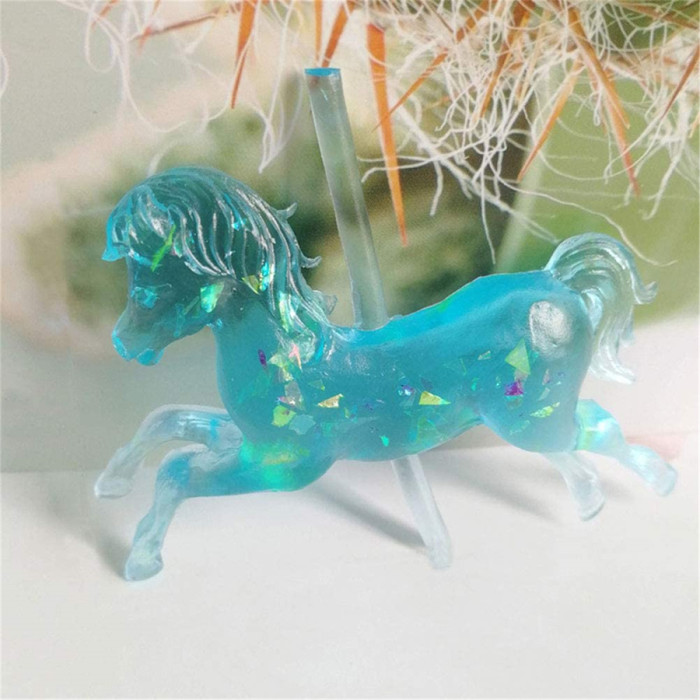 Carousel Horse Silicone Fondant Molds, 3D Merry-Go-Round Chocolate Lollipop Sugarcraft Gum Paste Mold for Boy Girl Baby Shower Carousel Party Cake Decorating Supplies Clay Resin Mould