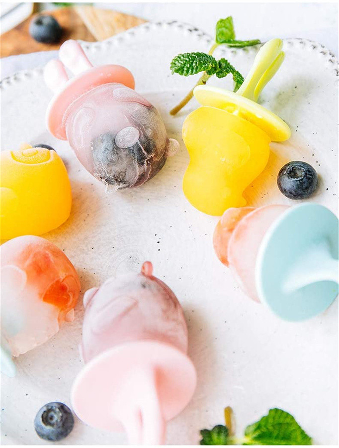 DIY Popsicle Makers Easy-release Ice Cream Tray Holder for Kids, Mini Cute Animals Design, Kitchen Gadget (Pink)