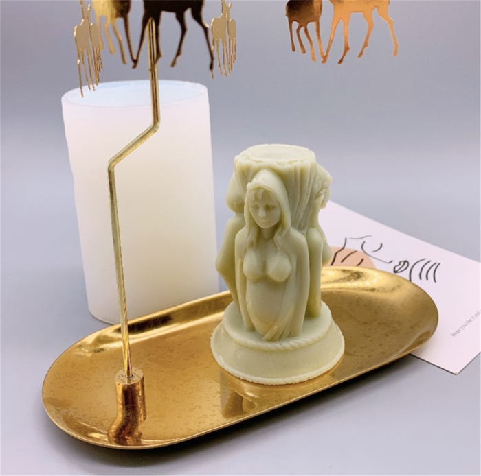 The object of the mold is composed of three characters, namely, a girl, a pregnant woman and an old woman，Silicone Candle Moulds 3D Body Shape Mold Homemade Wax  Art Fragrance Candle Making Soap Chocolate Cake Decorating