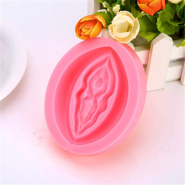 Novelty Women Genital Shape Candy Mold Silicone Chocolate Baking Mould Ice Cube Tray DIY Mould Tray for Lollipop Soap Candles Cake Decoration