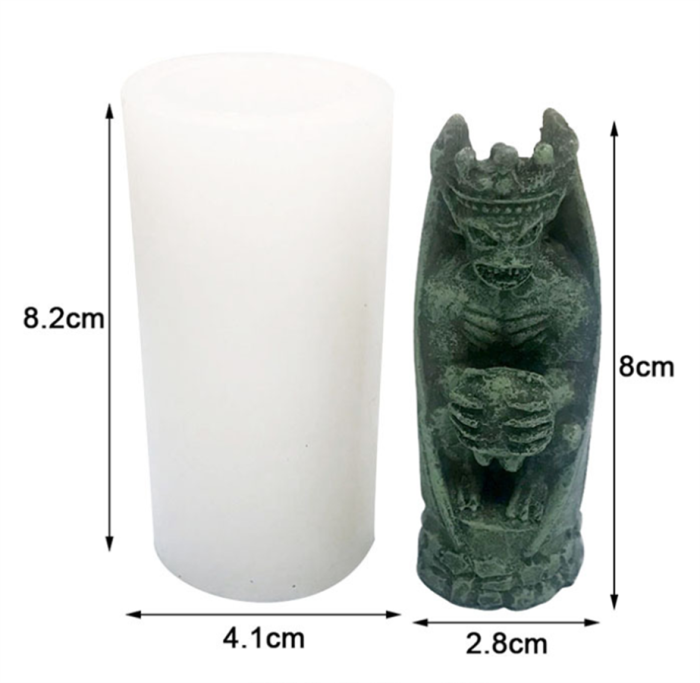 Western demons, demons, bats, monsters, silicone molds, Halloween handmade candles, incense expanding gypsum, aromatherapy resin decorations, cake decoration, etc