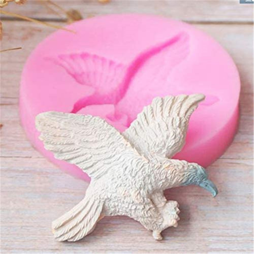 3D Flying Eagle Silicone Mold for DIY Ice Cube Jelly Shots Desserts Soap Mould Cupcake Cake Topper Decoration Crystal Candy Chocolate Pudding Gum Paste Fondant Mold Handmade Ice Cream