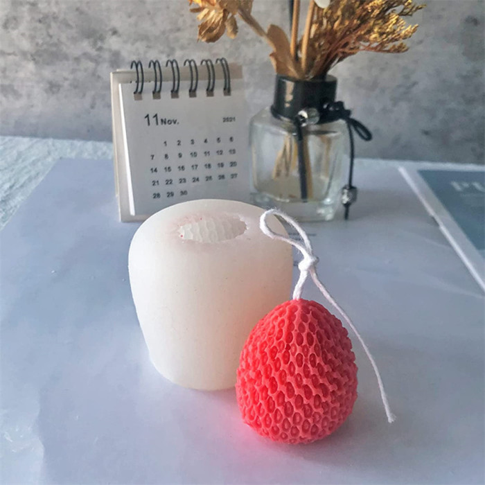 Strawberry Candle Mold, Mini 3D Fruit Cake Decoration Baking Mold DIY Aromatherapy Candle Mold, Handmade Simulation Strawberry Resin Craft Mold for Chocolate Sugarcraft