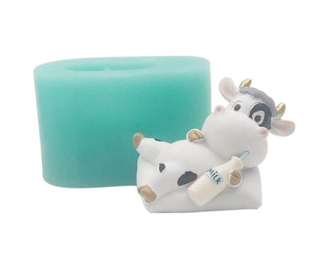 3D Cattle Cow Silicone Mold Clay Soap Plaster Epoxy Mould DIY Cake Chocolate 3D Cattle Cow Silicone Mold(Random color)