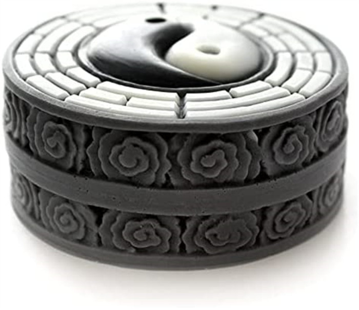Gossip Tai Chi Silicone Soap Molds Candle Wax Moulds Chocolate Fondant Molds Tai Chi Crafts (Random Mold Color)