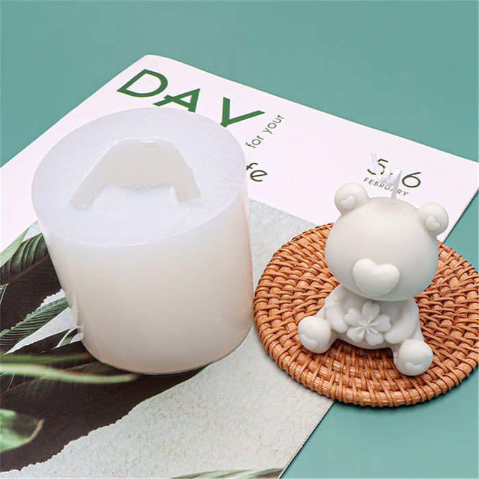 Cute Bear Scented Candle Mold Bear Mold Silicone Mold for Candles Home Decoration Silicone Mold for Resin Bear Resin Mold Cartoon Mold Clay Mold