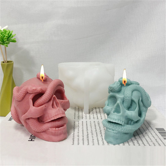 Snake Skulls Silicone Molds 3D Snake Skull Candle Mold Soap Mold Epoxy Resin Mold Halloween Chocolate Candy Mold Cake Molds (Random color)