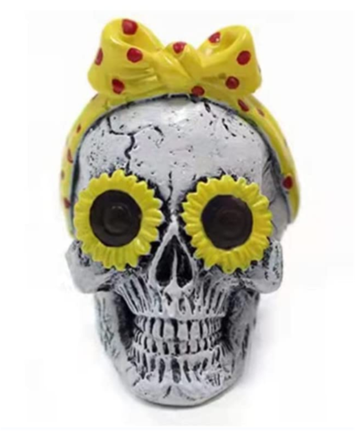 Skull Silicone Mold Fondant Cake Chocolate Candle Mold Epoxy Resin Mold Jewelry Keychain Pendant Ornament Silicone Mold(Random color)