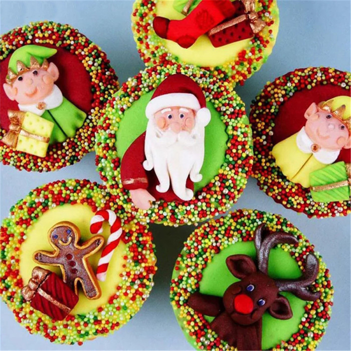 Christmas Fondant Molds , Cake Cupcake Decoration Silicone Gum Paste Chocolate Candy Mold, Christmas Tree/Gingerbread Man/Reindeer/Snowflake/Santa Claus Xmas Decor Resin Clay Molds