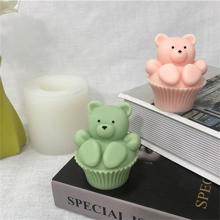 Lying Winning Bear Aromatherapy Candle Silicone Mold Handmade DIY Gypsum Material Cake Decoration Handmade Soap Mold