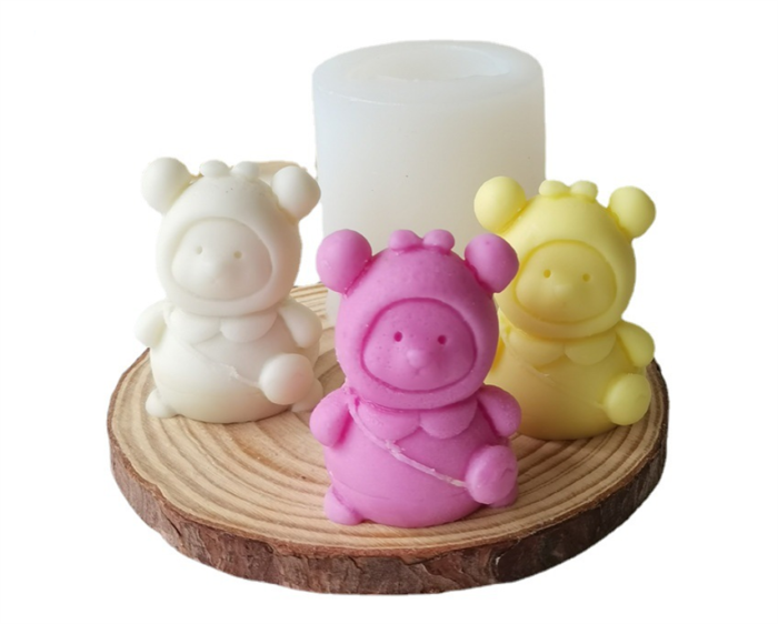 Mini stereo backpack bear silicone mold car mounted aromatherapy pendant color gypsum drip decorative ornaments mold
