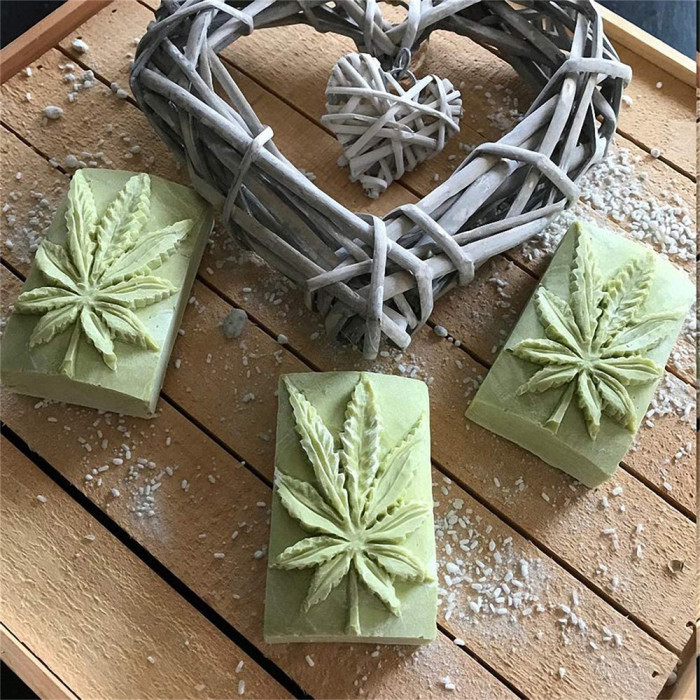 Maple Leaf Plaster Candle Soap Mold Silica Gel Rectangular Liquid Sugarcane Mold Leaf DIY Chocolate Cake Mold