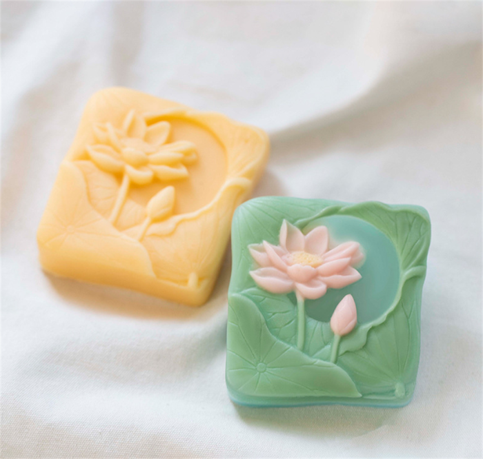 Lotus Cake Cookie Baking Tool 3D Hand made Soap Mold Chocolate Candy Soft Candy Mold