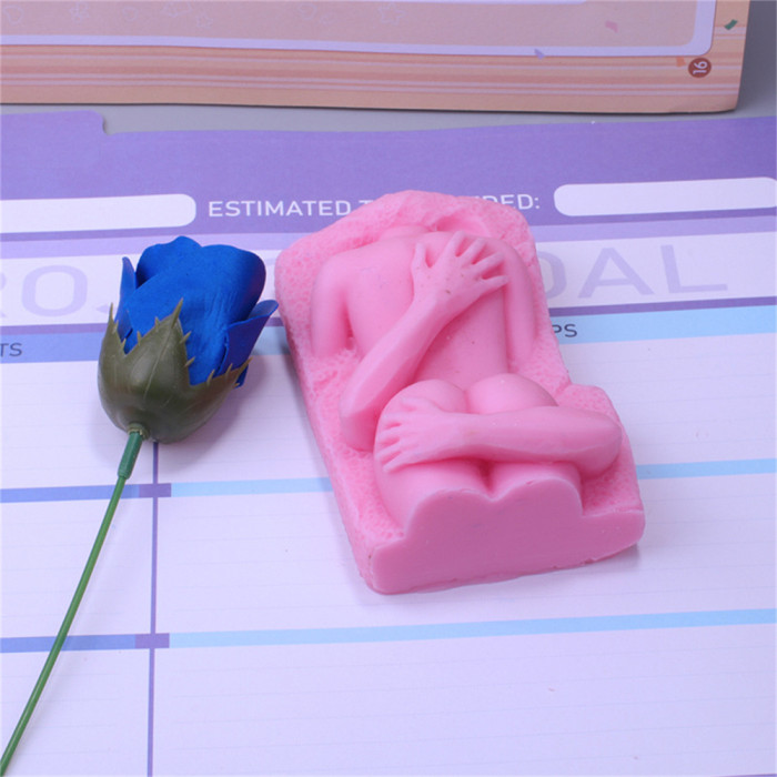 Simulation Hug Body Silicone Mold, Sexy Human Body Candle Mold, Naked Girl Statue Soap Mold, Handmade Resin Clay Mold, Body Ornament Molds for DIY Artcraft Gift Home Decoration