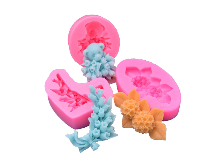 Flower lace bouquet, bear sending flowers, bear fragrance mold, silicone chocolate mold