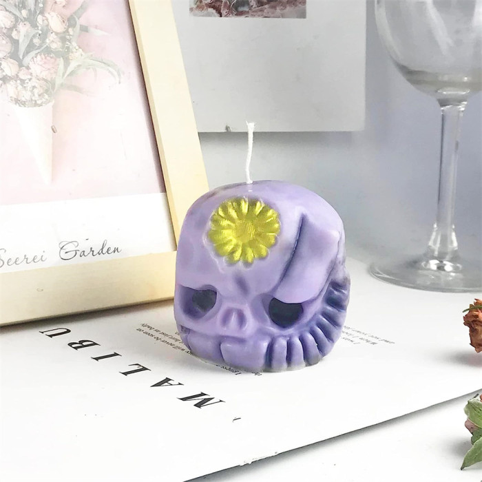 Skull Head Storm Soldier Aromatherapy Candle Silicone Mold DIY Dropping Glue Decoration Halloween Skull Head Gypsum Mold