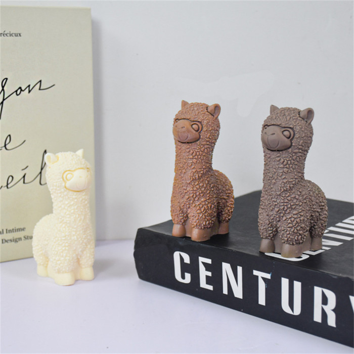 Alpaca silicone mold simulation animal resin ornaments aromatherapy candle mold