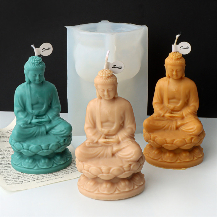 Crouching Lotus Meditation Buddha Candle Mold Handmade Buddha Statue Aromatherapy Candle Plaster Decoration Silicone Mold