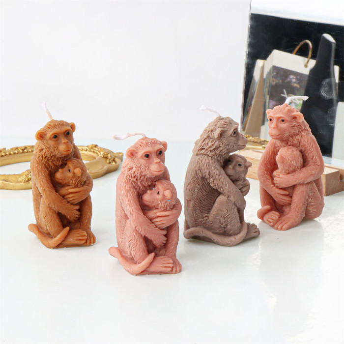 Mother's Day Silicone Holding Baby Monkey Candle Mold Mother Monkey Aromatherapy Gypsum Resin 3D Animal Mold