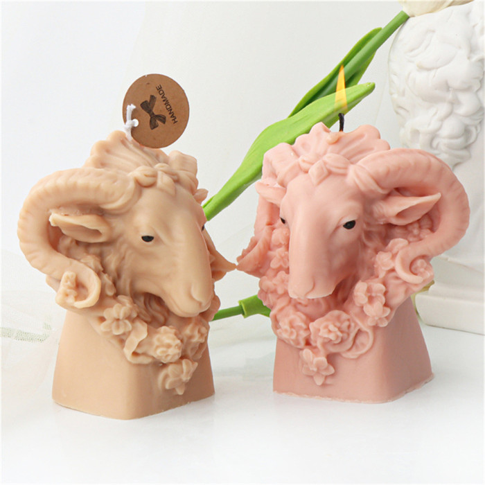 Silicone wreath, sheep head candle mold, three-dimensional ram head portrait, aromatherapy gypsum decoration, sugar flipping cake mold