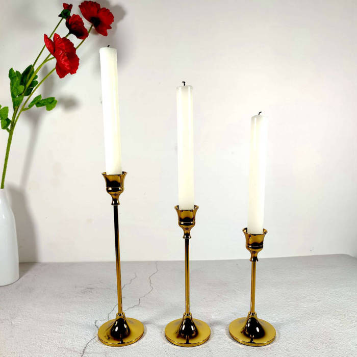 Gold Metal Candlestick Holders Set of 3 pcs Taper Candle Holders Wedding Centerpiece Table Ornaments Dinner Anniversary Christamas Formal Events Party Decoration
