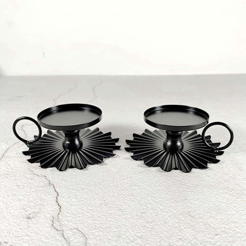 Set of 2 Exquisite Black Candle Holders Pillar Candle Holder For Candlelight Dinner Tabletop Holiday Party Travel Picnics Outdoor Party Halloween Christamas Decoration Easy to Store