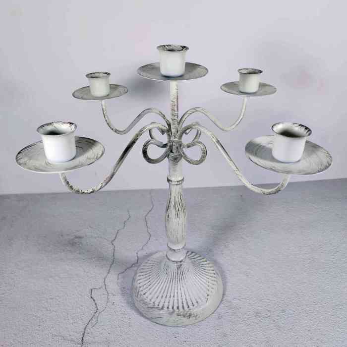 Withe Candlestick Holders Retro Taper Candles Metal Candle Stand Dinning Table Wedding Centerpiece Birthday Party Decoration 2 Styles 5 Arms Candelabra Single Head Candle Holder