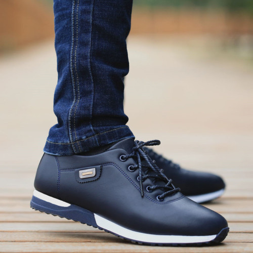 Men's Casual Shoes Waterproof Breathable Sneaker Board