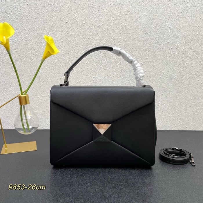 VALENTINO SMALL ONE STUD HANDBAG IN NAPPA LEATHER