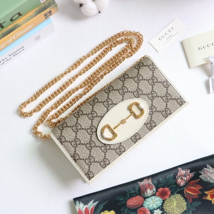 Gucci621892smile021