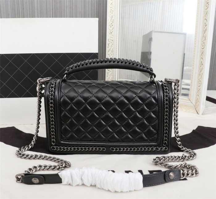 chanel8003PYD062