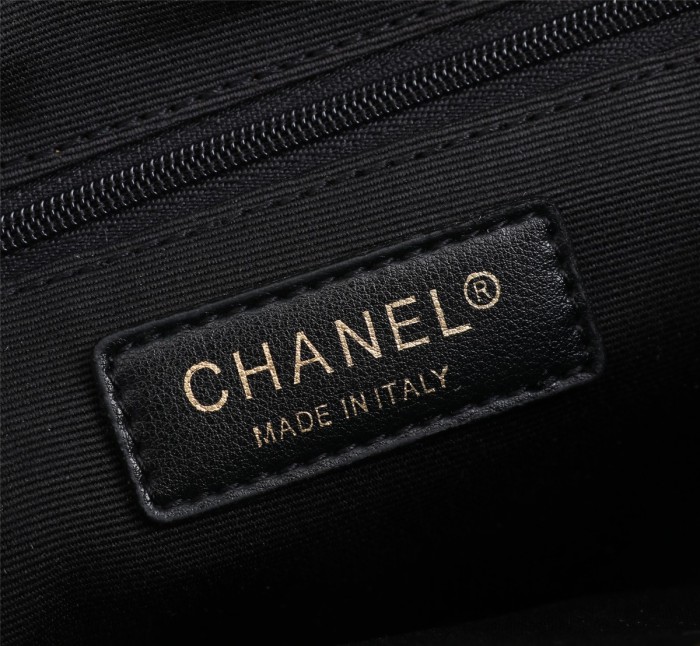 chanel2207PYD012
