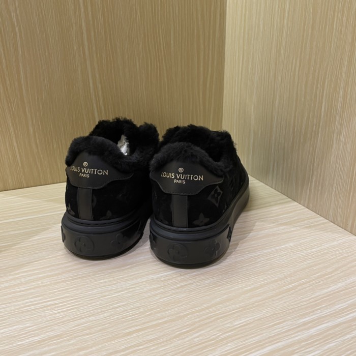 Louis Vuitton shoes TIME OUT SNEAKER LV005