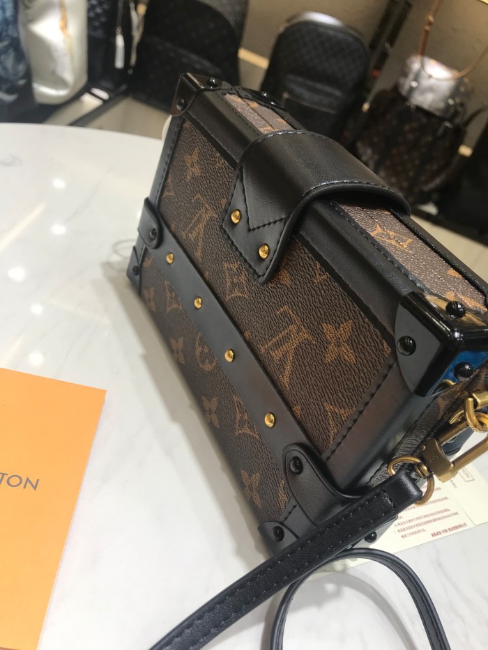 LV94219KF061