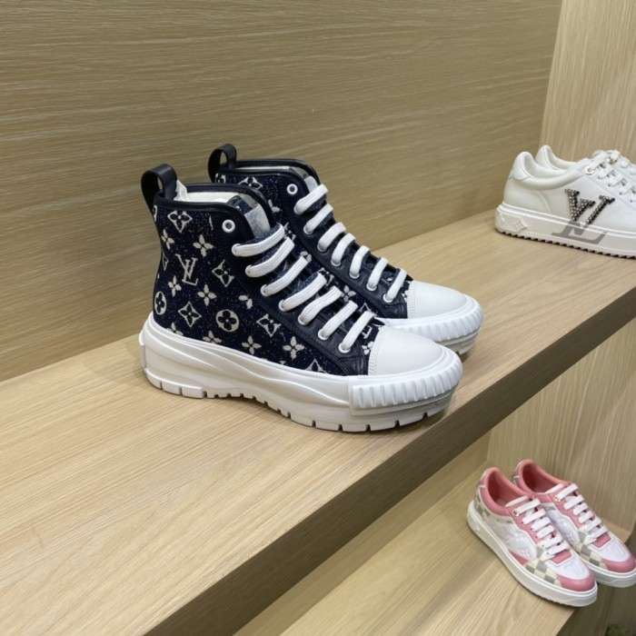 Louis Vuitton shoes LV008