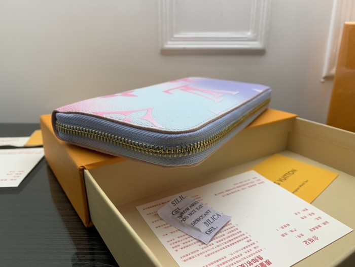 Louis Vuitton ZIPPY WALLET 60017